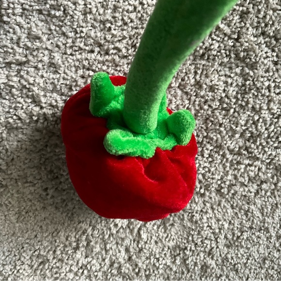 🌹Plush subtly velvety rose - Valentine’s Day 🌹 - Picture 8 of 11